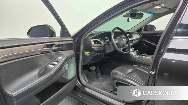 Genesis G90 id 4703301 из Кореи 30