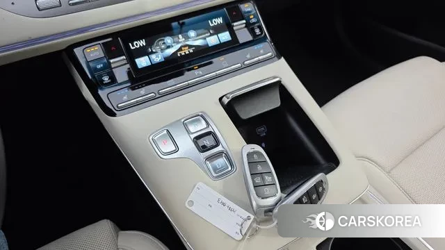 Hyundai The New Grandeur IG id 3027636 из Кореи 19