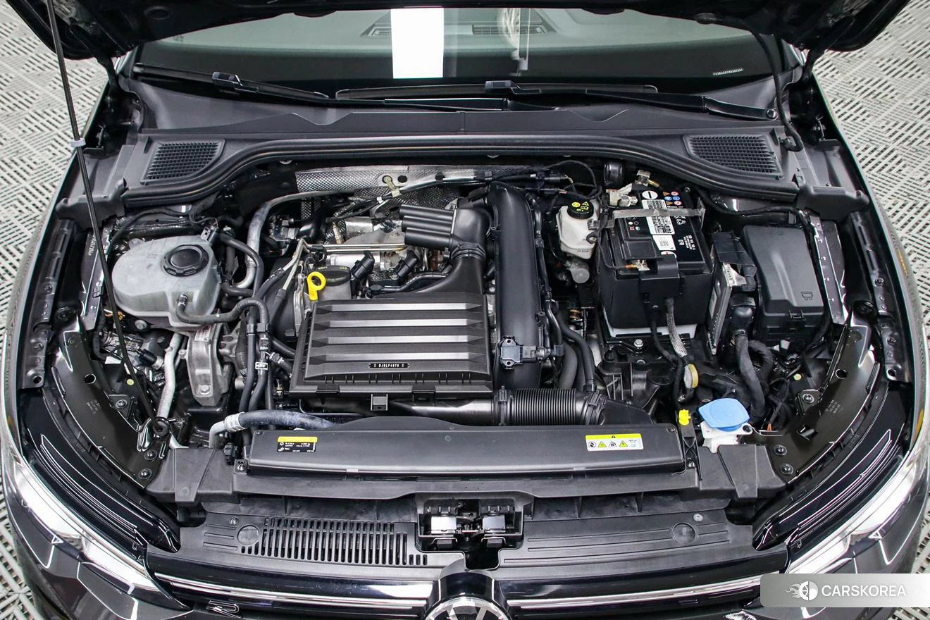 Volkswagen Golf id 4479399 из Китая 21