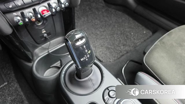 Mini Cooper S Convertible id 4768864 из Кореи 27
