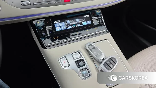 Hyundai The New Grandeur IG Hybrid id 3443355 из Кореи 19