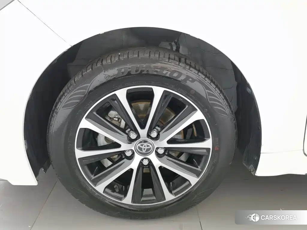 Toyota Levin id 4576321 из Китая 23