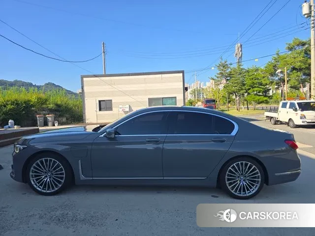BMW 7 Series (G11) id 2997367 из Кореи 13