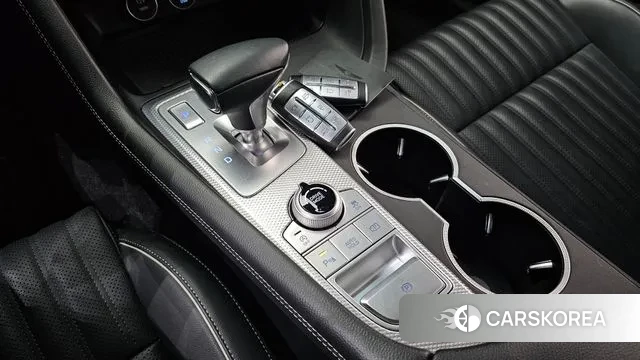 Genesis The New G70 id 3640543 из Кореи 19