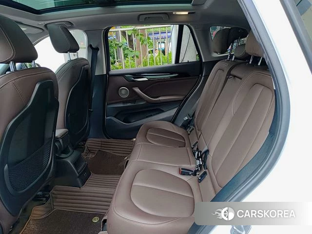 BMW X1 id 4314124 из Китая 10