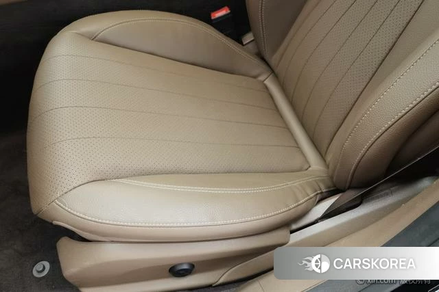 Mercedes-Benz E-class id 4334705 из Китая 23