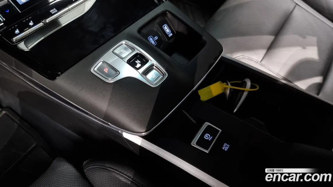 Hyundai The New Grandeur IG id 1891809 из Кореи 19