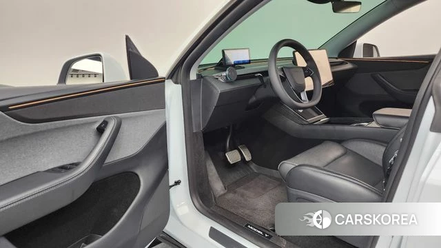 Tesla Model Y id 4834089 из Кореи 34