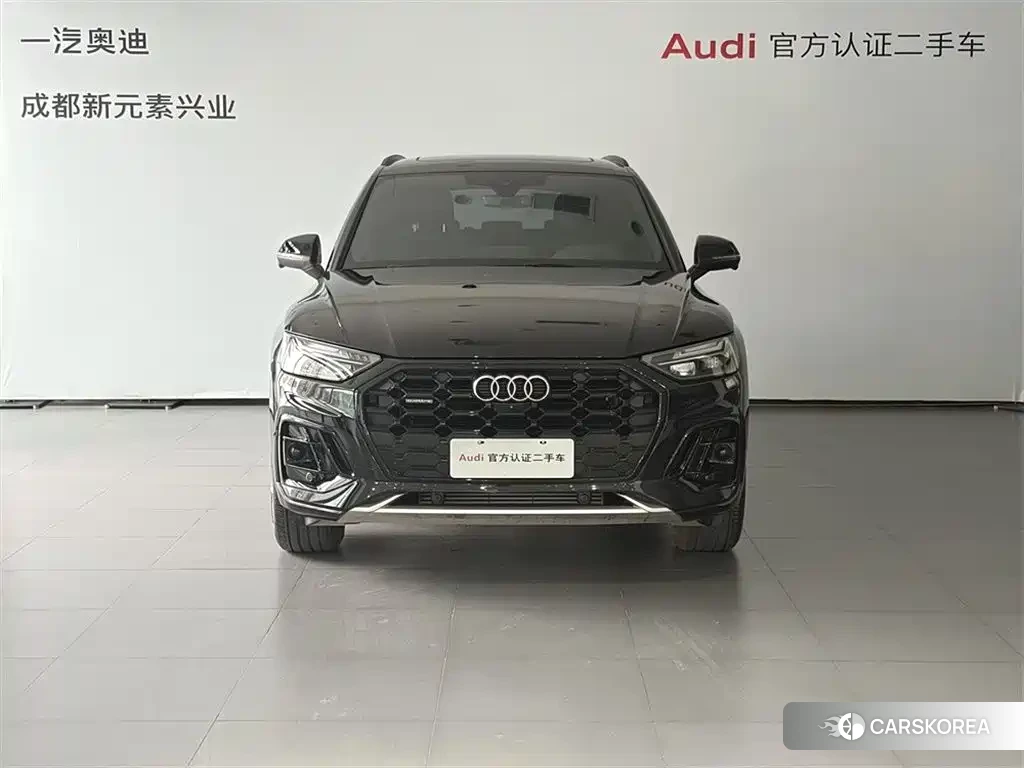 Audi Q5L id 4617076 из Китая 14