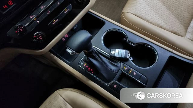 Kia The New Carnival id 3867550 из Кореи 19