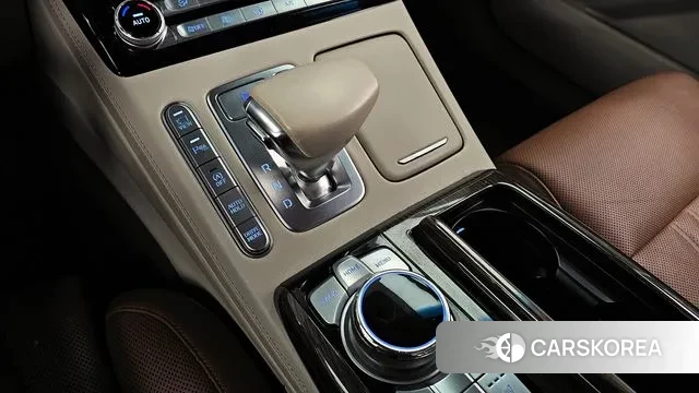 Genesis G90 id 3156541 из Кореи 19