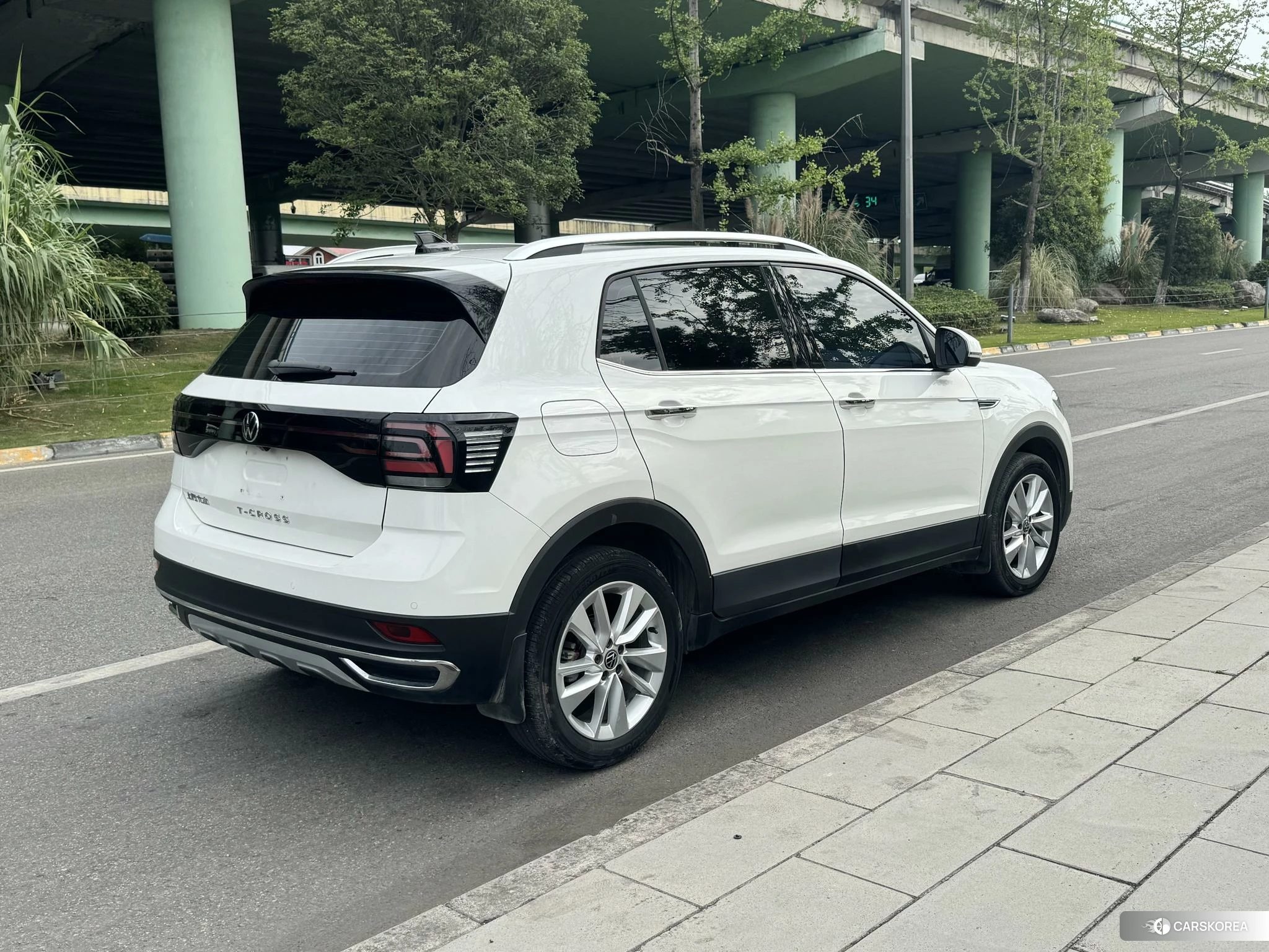 Volkswagen Tu Kai id 4452104 из Китая 10
