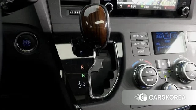 Toyota Sienna id 3351271 из Кореи 19