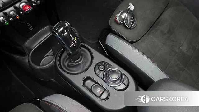 Mini Cooper S id 3916048 из Кореи 19