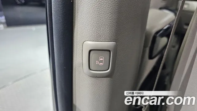 Kia All New Carnival id 2791649 из Кореи 19