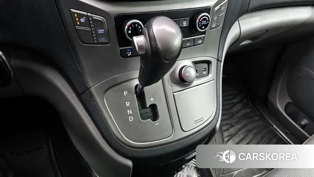 Hyundai The New Grand Starex id 3357159 из Кореи 19