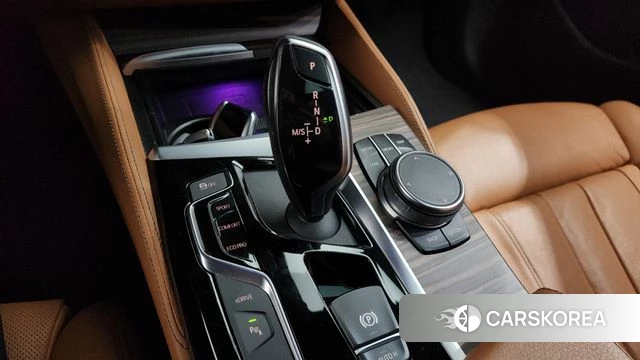 BMW 5 Series (G30) id 3924401 из Кореи 19