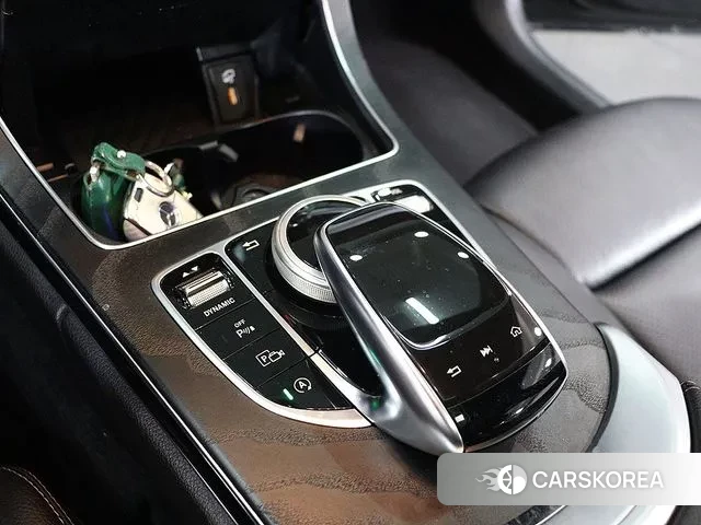 Mercedes-Benz C-Class W205 id 3766360 из Кореи 19