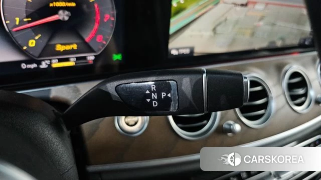 Mercedes-Benz E-Class W213 id 4595806 из Кореи 30
