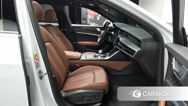 Audi A6 (C8) id 3800549 из Кореи 19