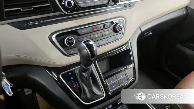 Hyundai The New Grand Starex id 2991227 из Кореи 19