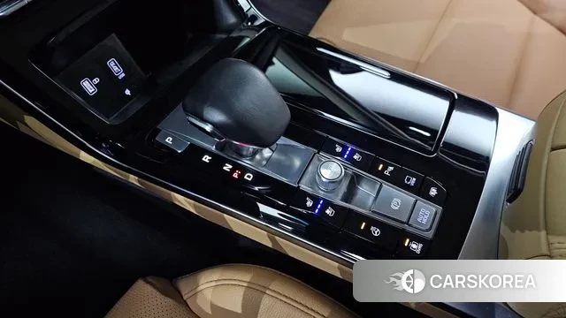 Kia K7 Premier Hybrid id 3582318 из Кореи 19