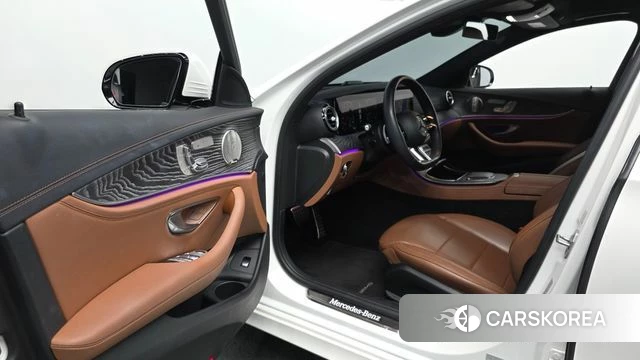 Mercedes-Benz E-Class W213 id 4383557 из Кореи 34