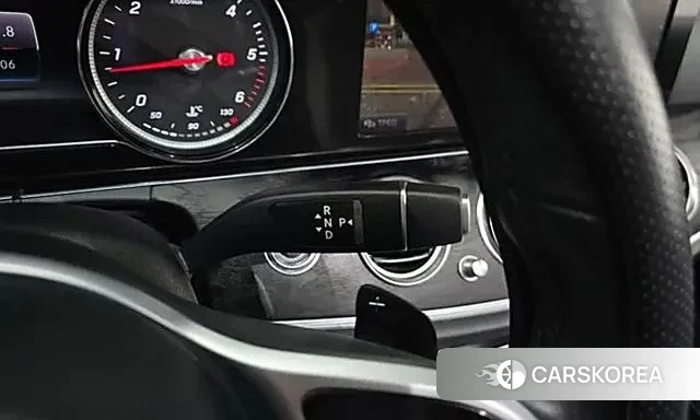 Mercedes-Benz E-Class W213 id 3682381 из Кореи 19