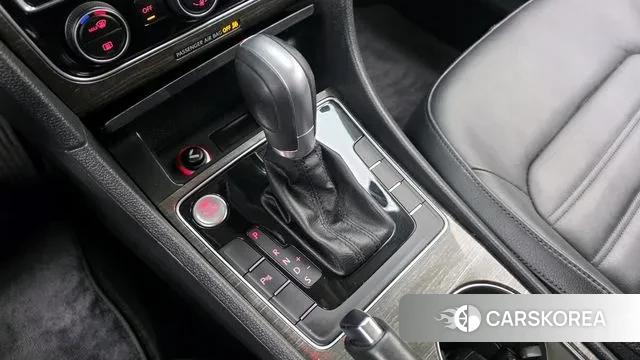 Volkswagen The New Passat id 3713946 из Кореи 19