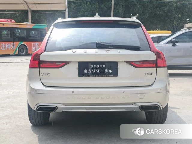 Volvo V90 id 4220028 из Китая 27
