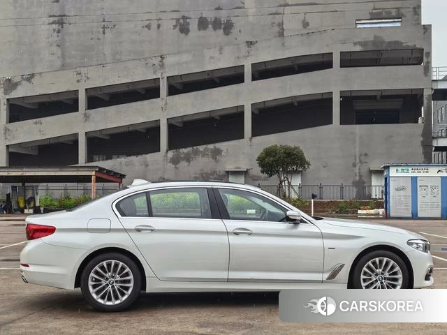 BMW 5 series id 4209947 из Китая 15