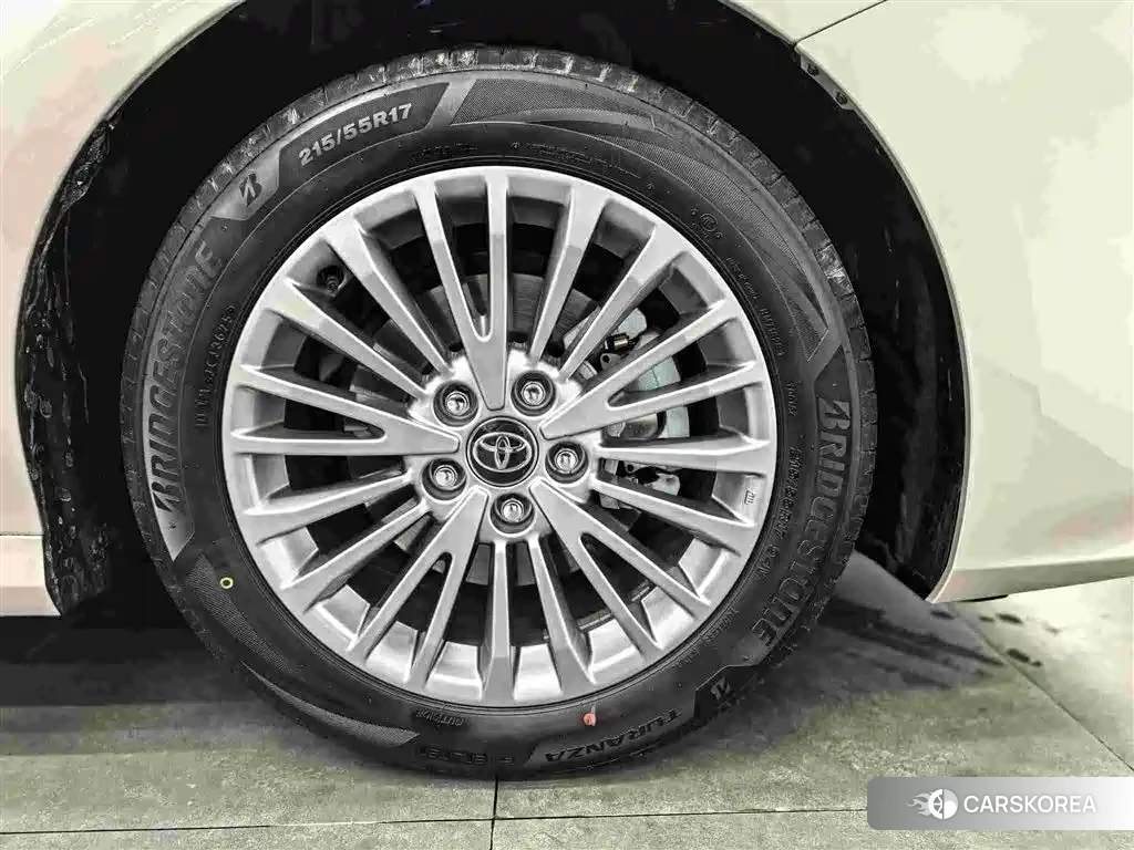 Toyota Camry id 4538586 из Китая 22