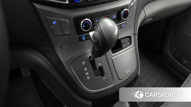 Hyundai The New Grand Starex id 4856109 из Кореи 19
