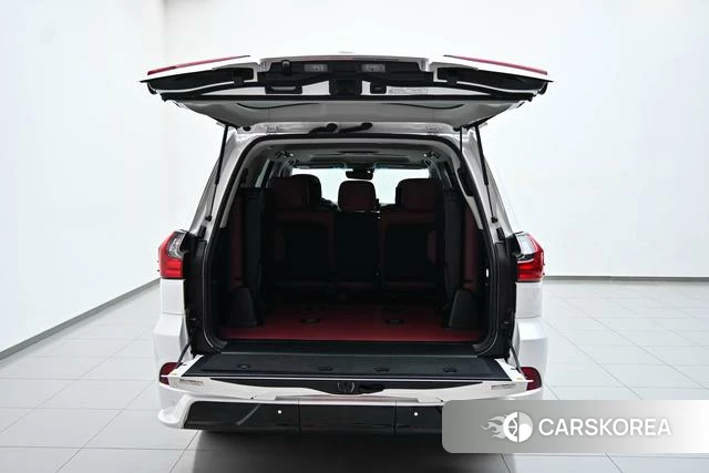 Lexus LX id 4279044 из Китая 19