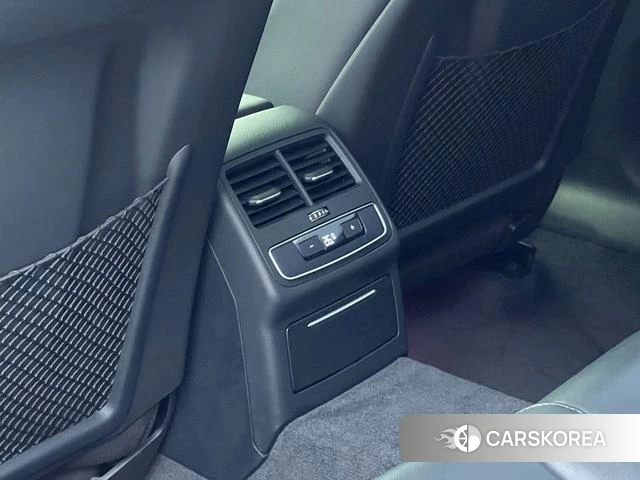 Audi A4L id 4236344 из Китая 31