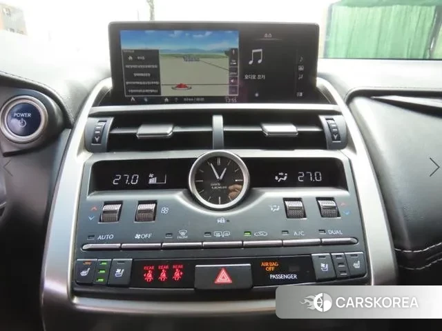 Lexus NX300h id 3622682 из Кореи 19