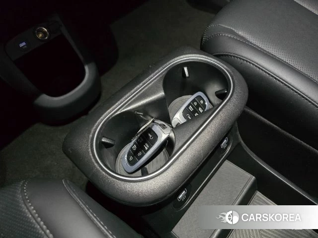 Hyundai Ionic 5 id 3909701 из Кореи 18