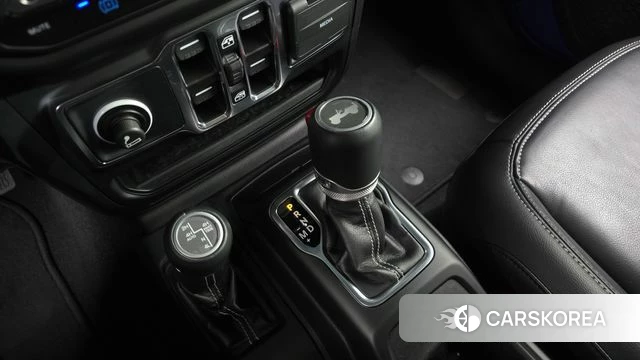 Jeep Wrangler (JL) id 4330099 из Кореи 32