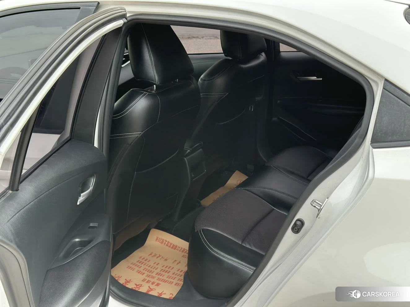 Toyota Corolla id 4512659 из Китая 9