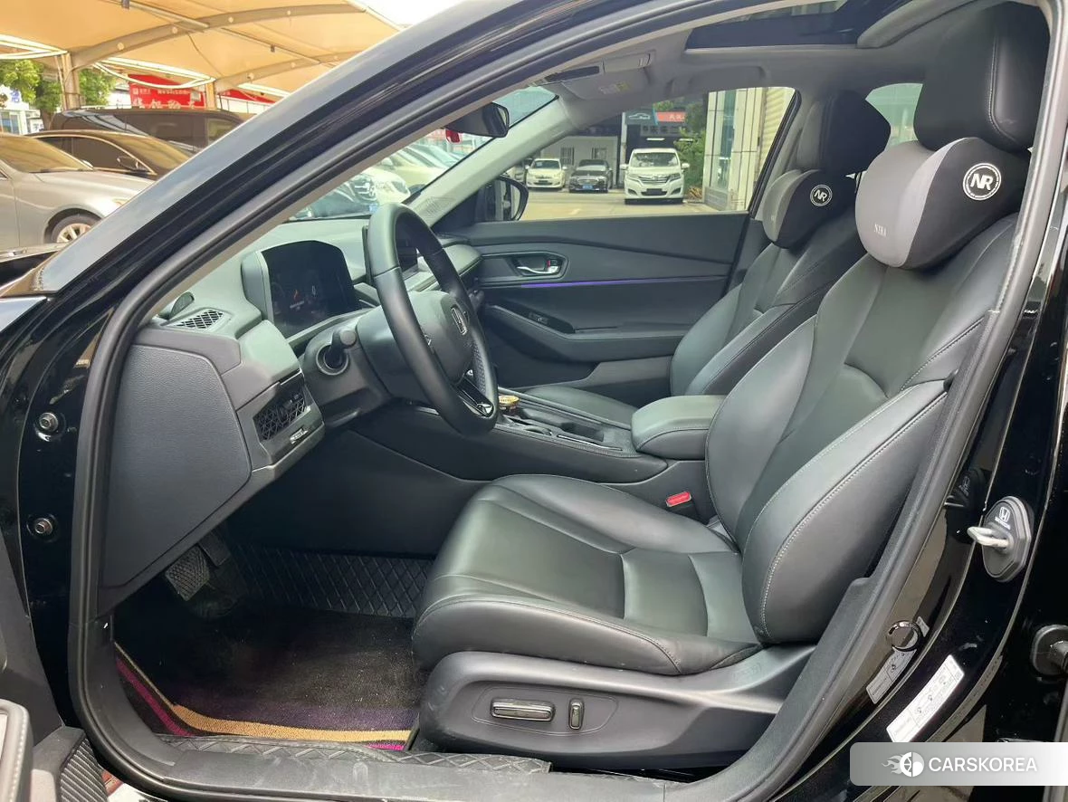 Honda Accord id 4454434 из Китая 9