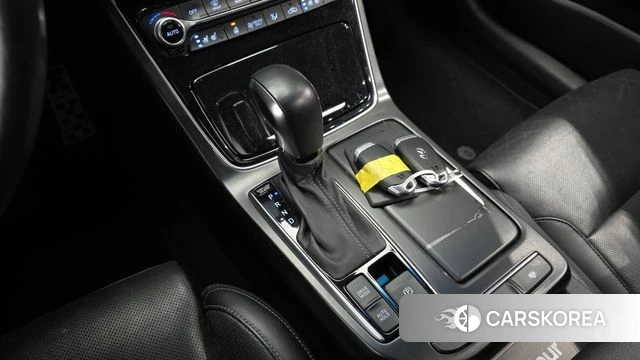 Hyundai Grandeur IG Hybrid id 4020323 из Кореи 20