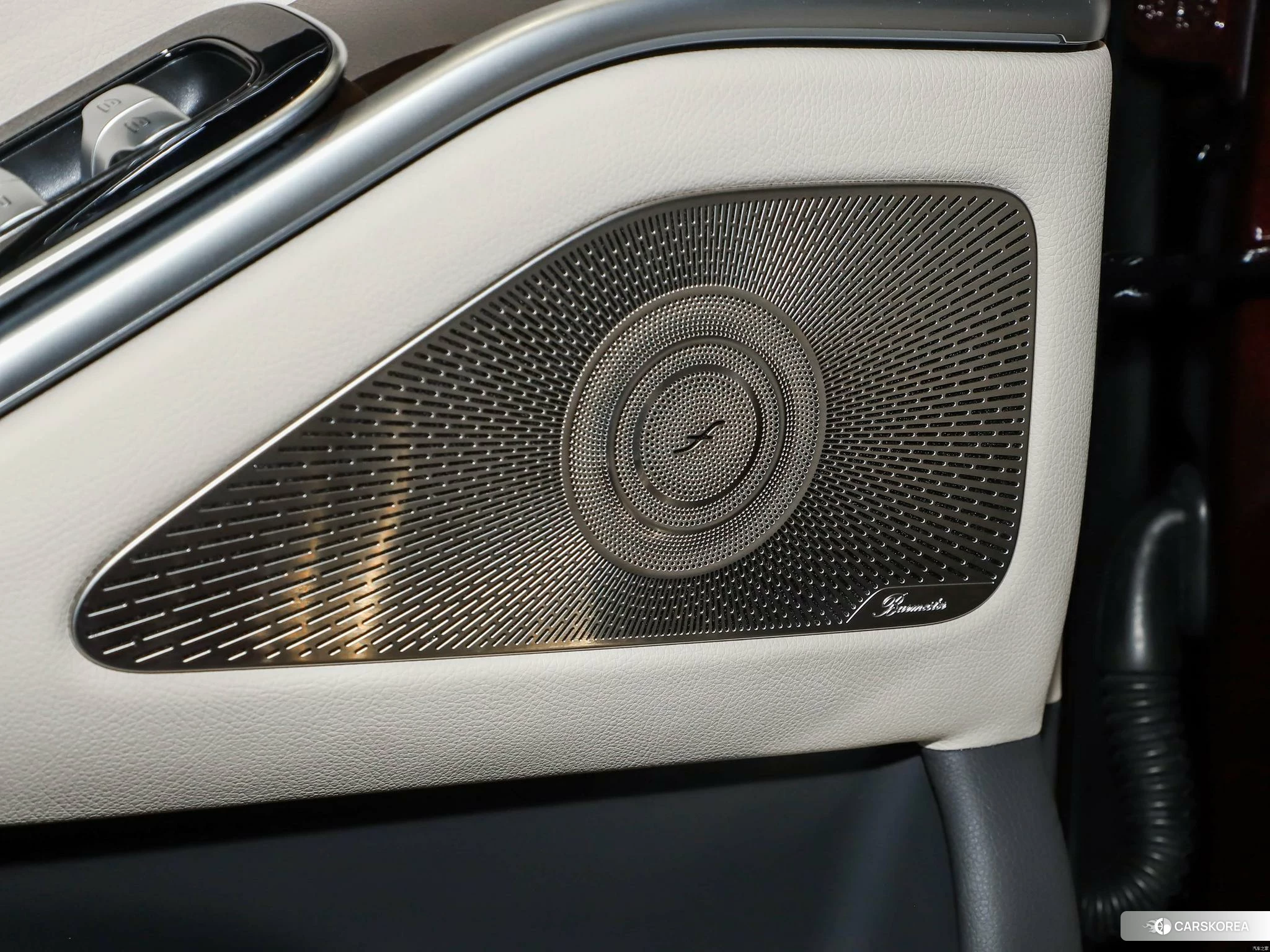 Mercedes-Benz S-class id 4405944 из Китая 9