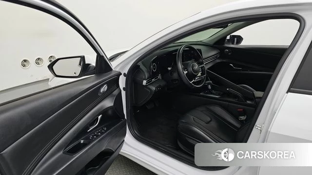 Hyundai Avante (CN7) id 3892810 из Кореи 19