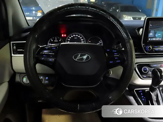 Hyundai The New Grand Starex id 3622199 из Кореи 19