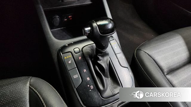 Kia The New K3 id 3880279 из Кореи 19