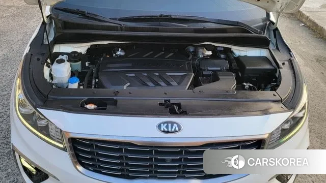 Kia The New Carnival id 2976601 из Кореи 19