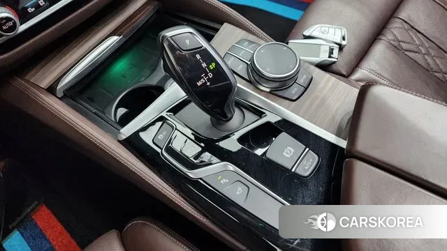 BMW 5 Series (G30) id 3541168 из Кореи 19