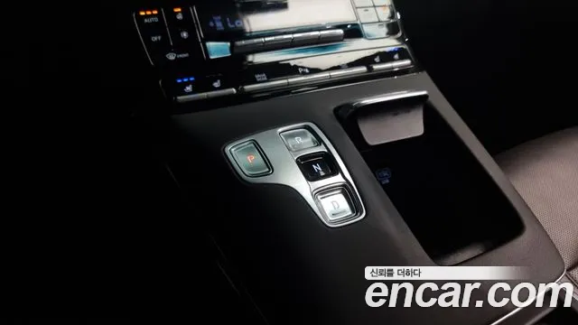 Hyundai The New Grandeur IG Hybrid id 2712399 из Кореи 19