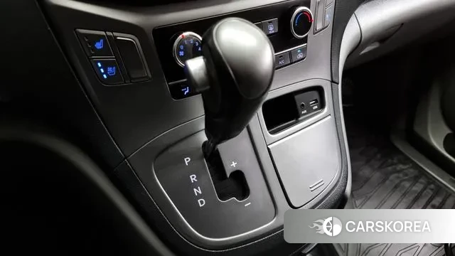 Hyundai The New Grand Starex id 3449104 из Кореи 19