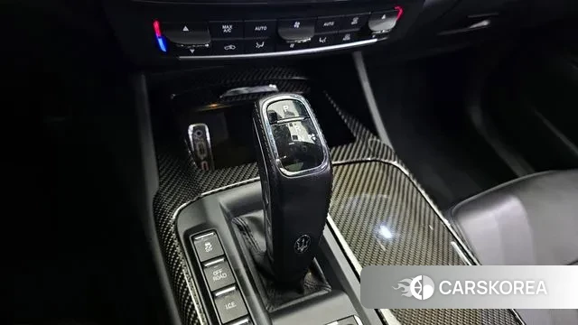 Maserati Levante id 3702854 из Кореи 19